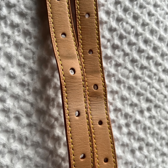 Authentic Louis Vuitton Tivoli GM Monogram Leather Satchel Shoulder Bag Handbag - Picture 14 of 16